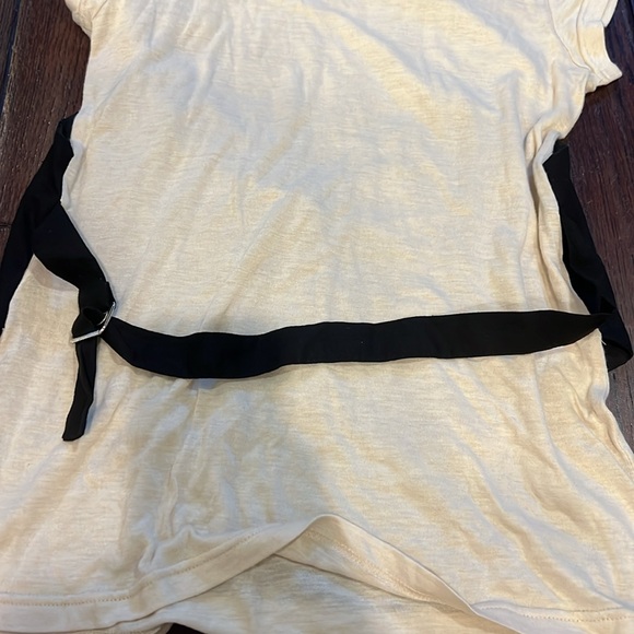 Mk2k Black Vest with Cream T-Shirt - Picture 4 of 4
